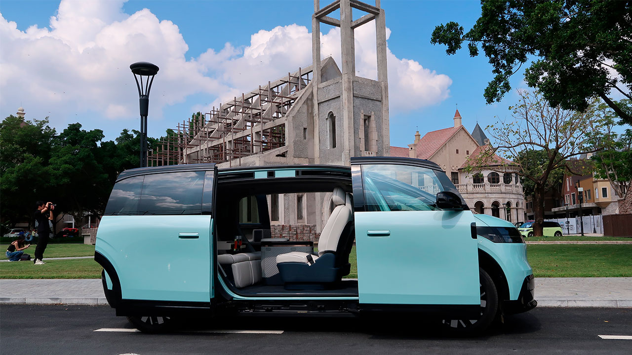 テスラ・BYD追撃 世界EVトップ10入り、中国新興EV「Zeekr」の3つの強さ