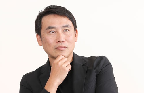 「先頭を走り、何もない荒野を切り開いていくのは強烈な体験だった」と振り返るヤフー代表取締役社長 社長執行役員CEO(最高経営責任者)の小澤隆生氏(写真=村田 和聡)