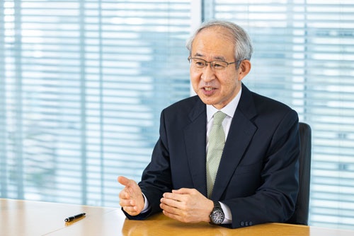 安部和志(あんべ・かずし)氏