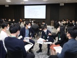 東京海上が中途採用に乗り出すワケ　学生に人気の企業の採用事情