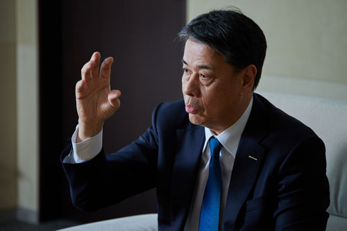日産はこんなものじゃない」 内田社長、巻き返しへ正念場：日経