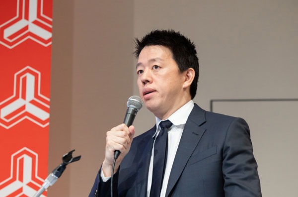 ジャパネット流「やり抜く経営」 髙田社長、毎年8％降格で若手抜てき