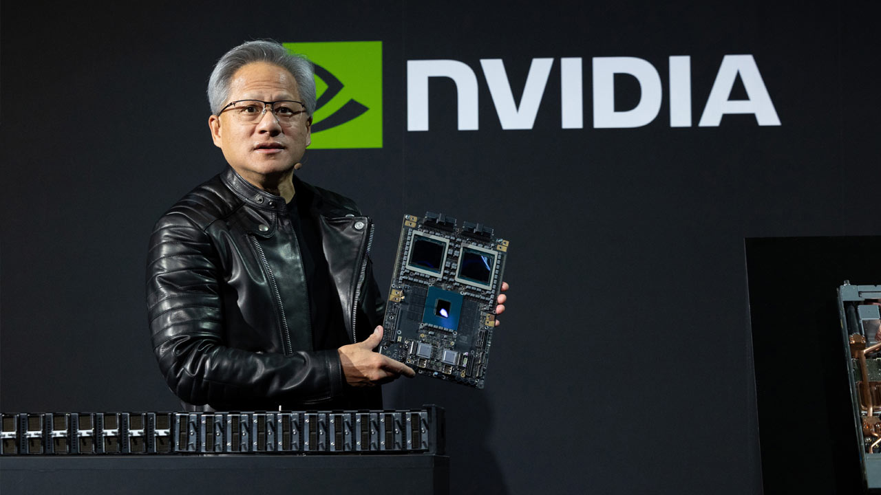 新連載 NVIDIA］ジェンスン・ファン流型破り経営 社員3万人でも現場に