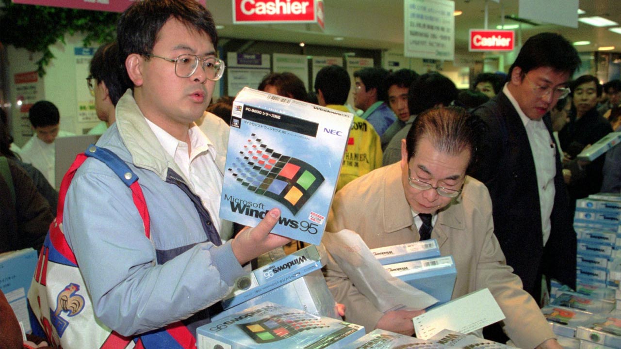 昭和100年の証言］水平分業化で価値はハードからソフトへ、対応遅れた