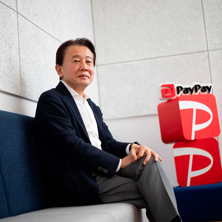 ［新連載］爆走PayPay、シェア7割　銀行・クレカも経済圏に