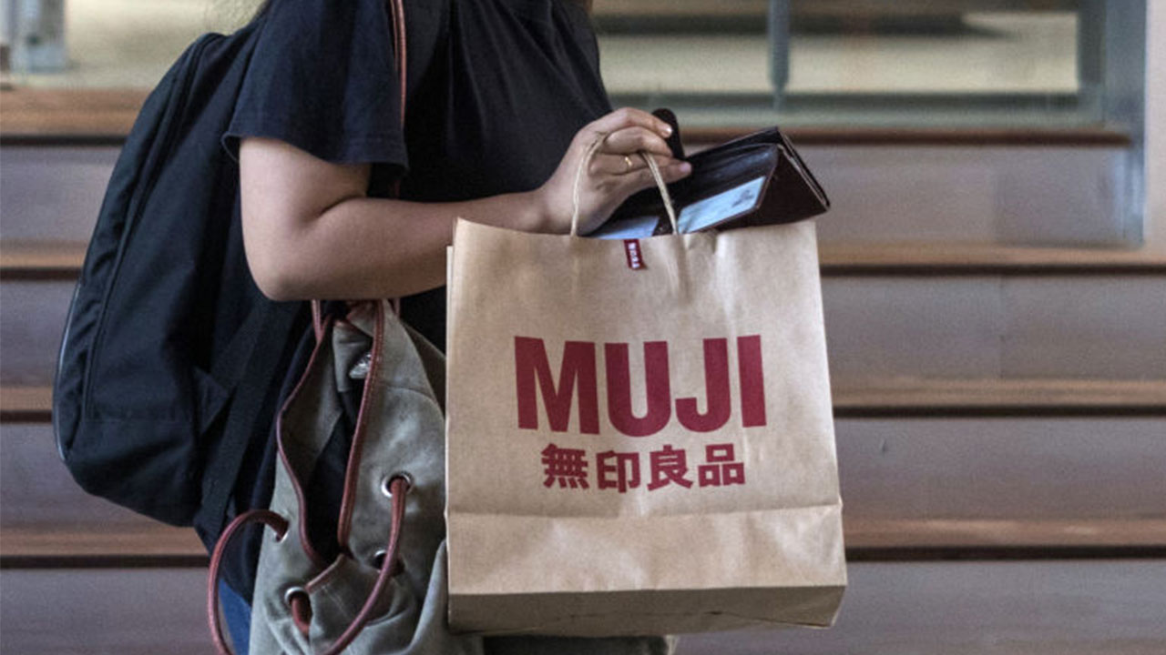 良品計画の時価総額ニトリ超え 客単価2割高いMUJIファン株主、業績