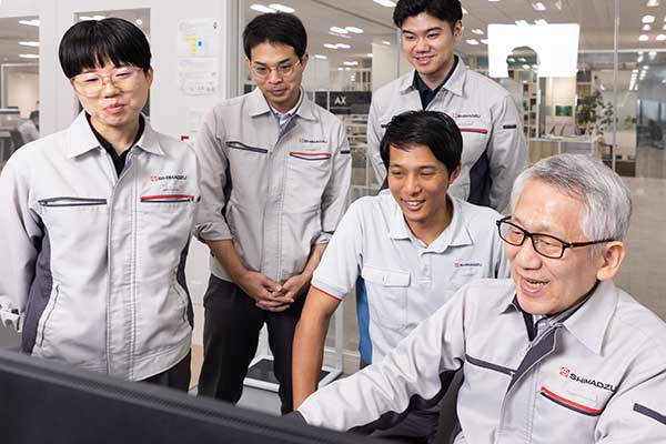 ノーベル賞・田中耕一氏、働きがいを語る 「好奇心だけでは続かない