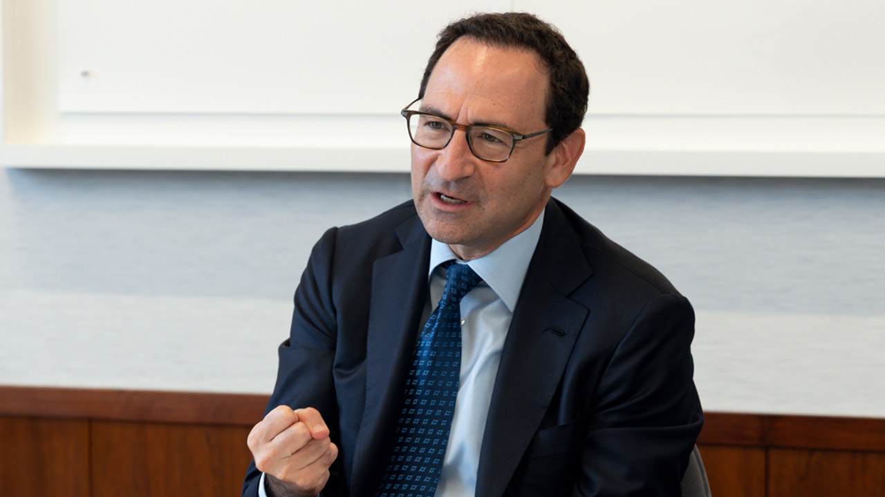 米ブラックストーン「日本に非常に強気」 第2の創業者、グレイ社長が語る：日経ビジネス電子版