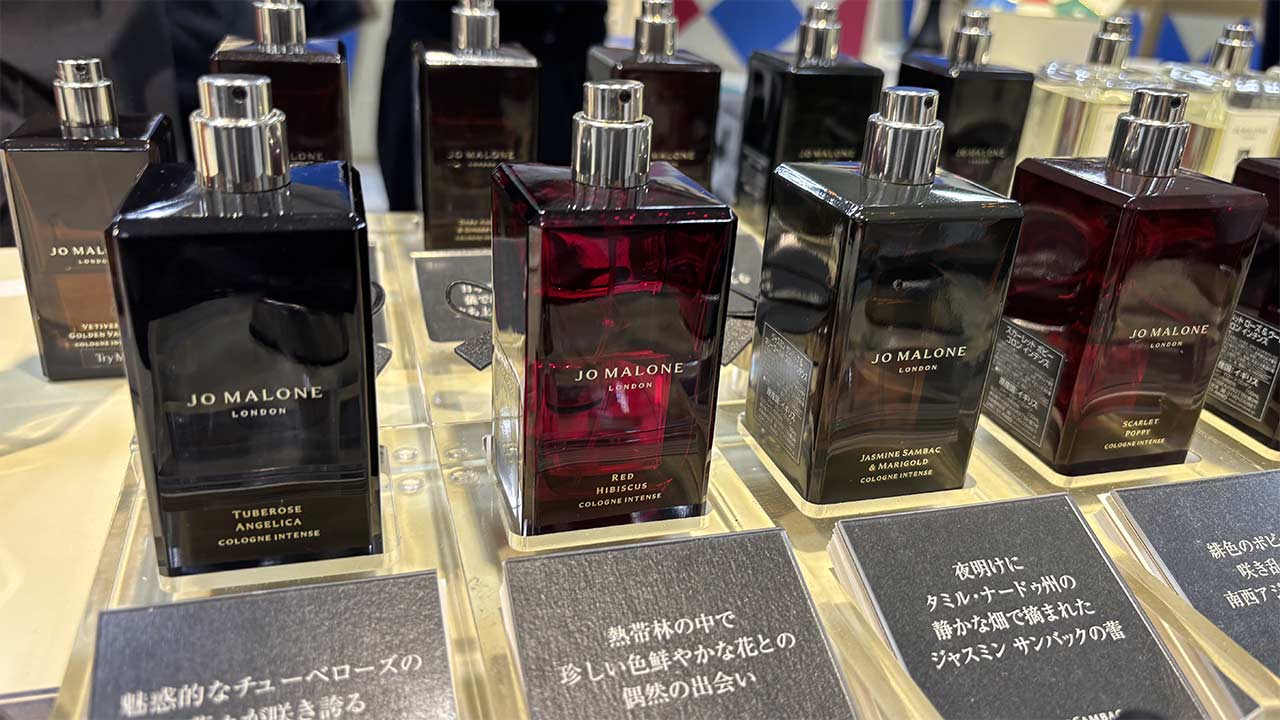 香水砂漠」の日本に異変、香水市場は5年で5割増 「3〜5万円」高級品も