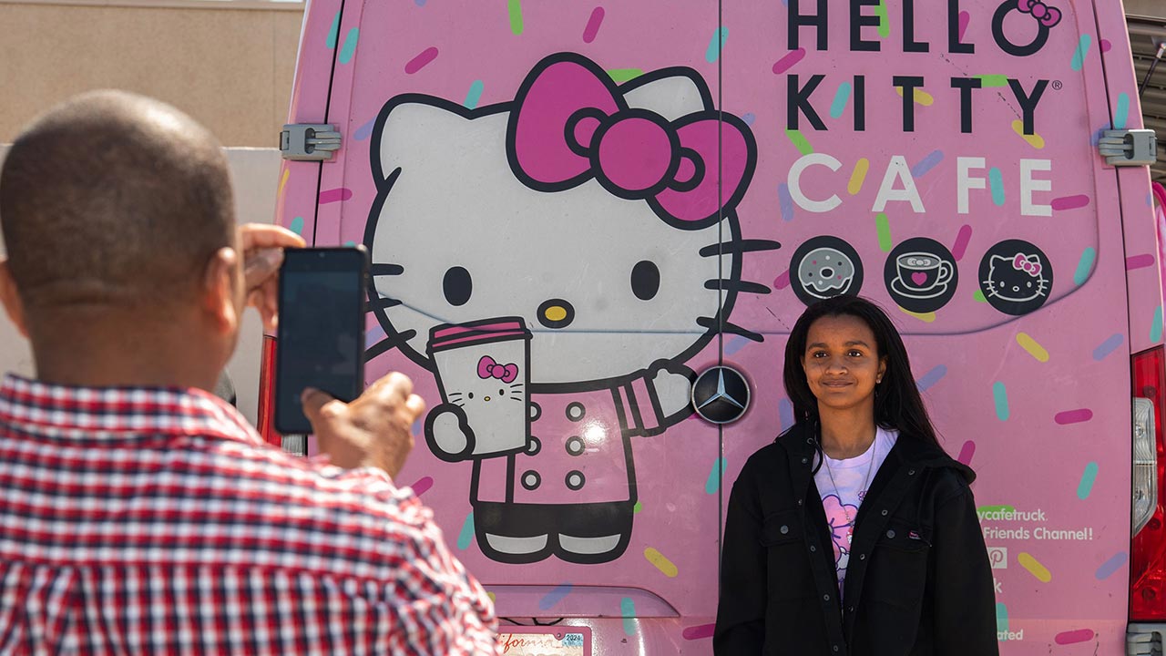 「アナ雪」敗北から復活サンリオ・キティ　ハリウッド映画で北米シェア10％へ