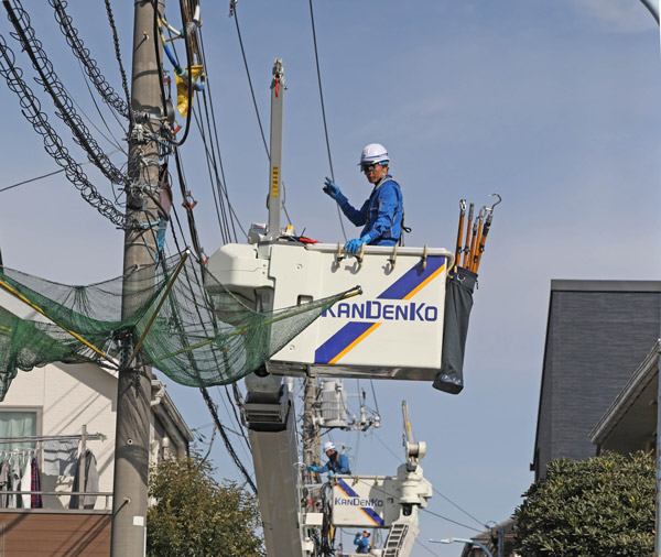 関電工「高卒」1000万円超、ブルーカラー人材を奪取 AI普及で電気工事