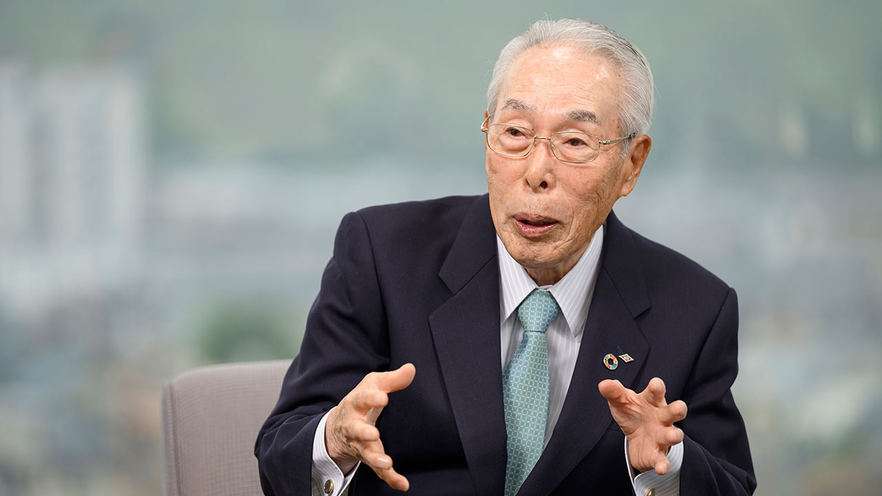 セーレン、報酬300円で問題報告が年2万件 川田会長「悪い情報は上がら