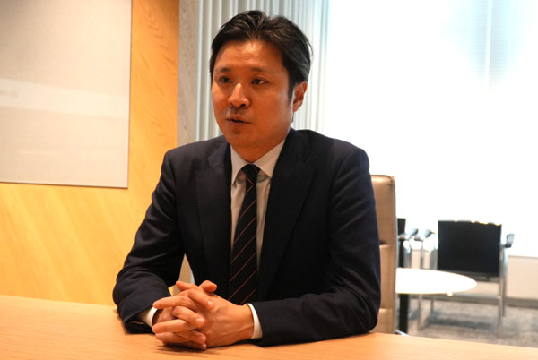揺らぐ日本のEV戦略 BCG滝澤氏「全方位投資はもはや不可能」：日経