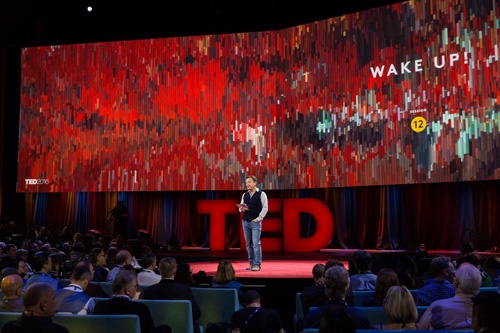 今年2月にカナダのバンクーバーで開催された「TED2016」の様子(写真:Marla Aufmuth/TED)