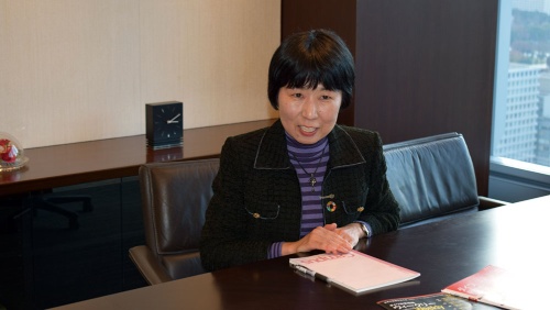 投資情報部長の花岡幸子氏