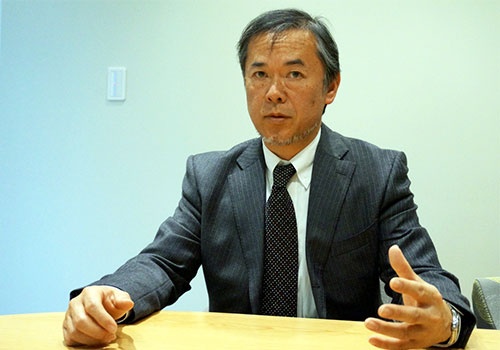 <b>南川 明 氏</b><br/>IHSグローバル調査部ディレクター<br/>1982年モトローラ入社。ガートナージャパンやIDC Japanの調査部門などを経て、2004年に独立。合併や買収を経て2012年よりIHSグローバル