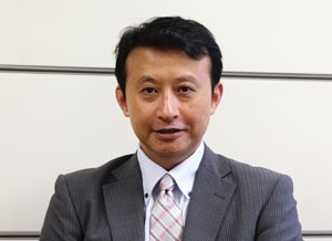 <b>小原凡司(おはら・ぼんじ)</b><br/>東京財団 研究員兼政策プロデューサー<br/>専門は外交・安全保障と中国。1985年、防衛大学校 卒。1998年、筑波大学大学院修士課程修了。1998年、海上自衛隊 第101飛行隊長(回転翼)。2003~2006年、駐中国防衛駐在官(海軍武官)。2008年、海上自衛隊 第21航空隊副長~司令(回転翼)。2010年、防衛研究所 研究部。軍事情報に関する雑誌などを発行するIHS Jane’sでアナリスト兼ビジネス・デベロップメント・マネージャーを務めた後、2013年1月から現職。