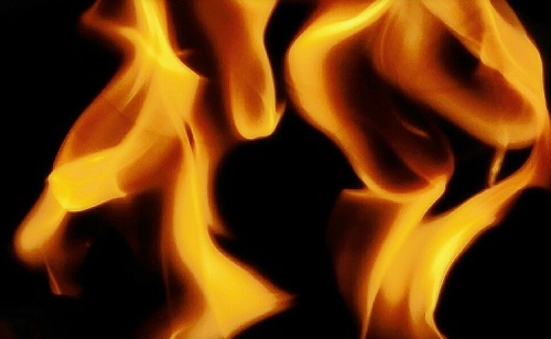 官が絶対的な力を誇る中国でも、死に物狂いになった弱者が逆らうことがある(写真はイメージ)