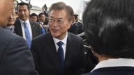 「完全に新しい韓国」、文在寅大統領への期待