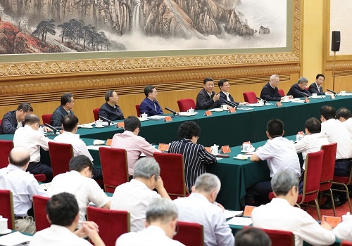 8月27日に北京で開かれた一帯一路推進五周年座談会(写真:新華社/アフロ)