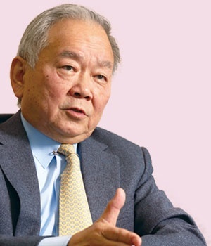 日本通信の創業者、三田聖二会長(写真:都築正人)