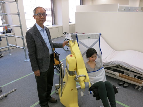 介護ロボット「SASUKE」を開発したマッスルの玉井博文社長。介護施設から注文が殺到している