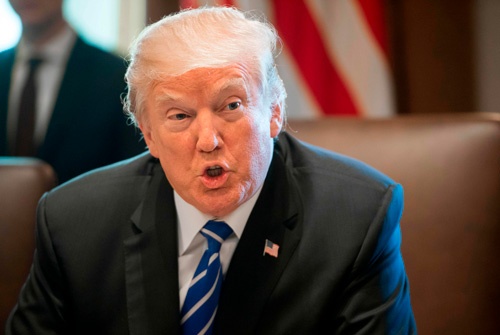北朝鮮に対する姿勢が定まらないトランプ米大統領(写真:AFP/アフロ)