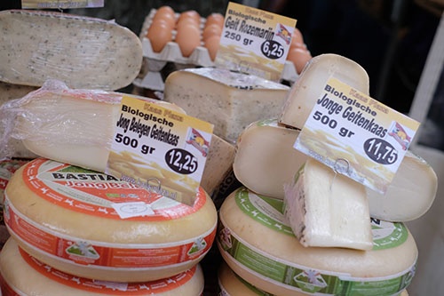 日欧EPAが発効すれば欧州からの輸入チーズが安くなる見通し（写真：中尾由里子/アフロ）