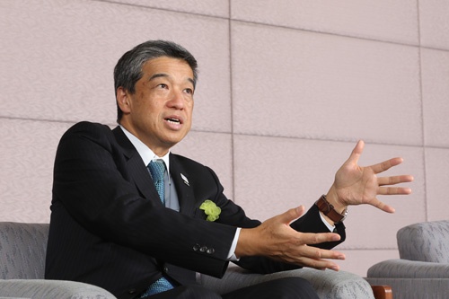 三越伊勢丹ホールディングスの大西洋社長(写真:北山 宏一)