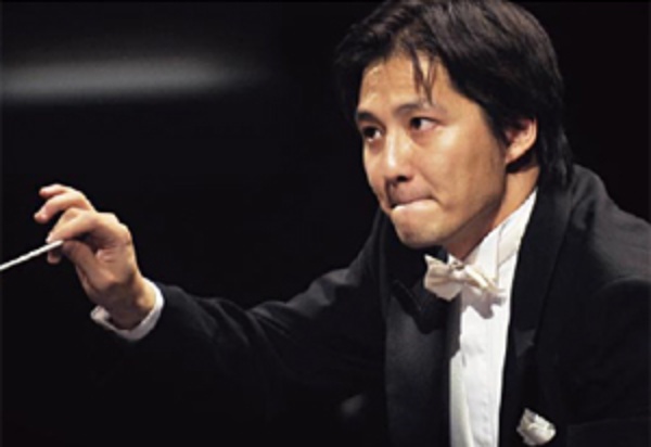 垣内悠希 奏者までも魅了する若手指揮者 日経ビジネス電子版 垣内悠希 奏者までも魅了する若手指揮者 日経ビジネス電子版