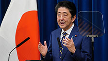 入管法改正、「何も決めずに強行採決」の波紋