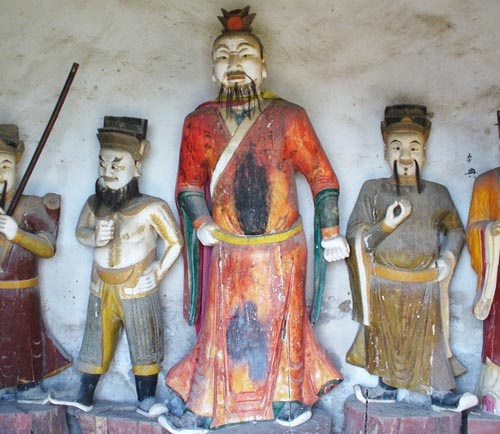 魏の基礎を作った曹操（155～220年）像。湖北省洪湖市の「烏林曹公祠」にあるもの。（写真：PIXTA）