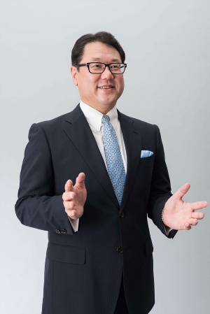 本社と現地法人は管理する側と実行する側という一方的な関係になってはならないと、山下充洋氏は指摘する