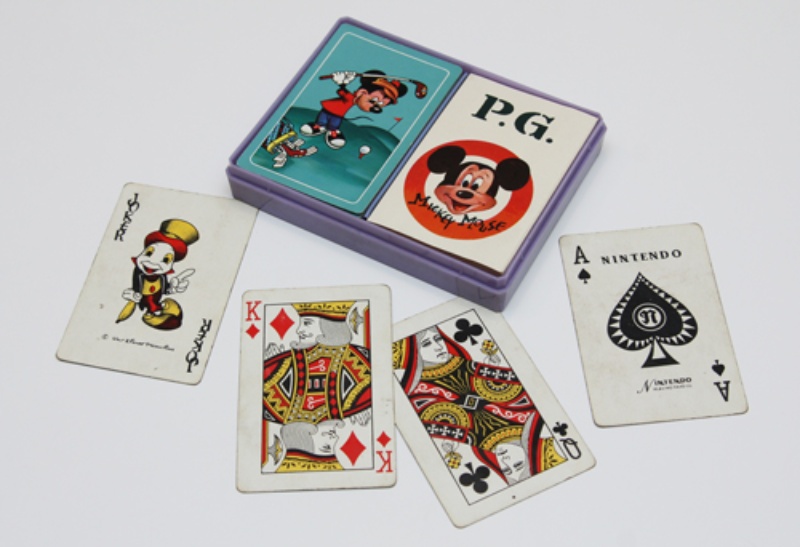 花札から始まった任天堂 独自の事業展開で急成長 新規市場も開拓 4ページ目 日経ビジネス電子版 花札から始まった任天堂 独自の事業展開で急成長 新規市場も開拓 4ページ目 日経ビジネス電子版