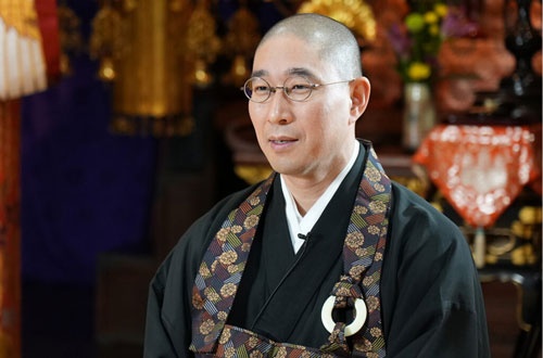 佛心宗大叢山福厳寺住職・大愚和尚