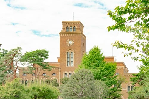 一橋大学にとって、理系の要素が強い学部と研究科ができるのは初めてのことだ(写真:PIXTA)