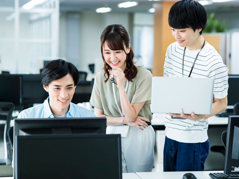 採用活動は大学3年夏のインターンシップが鍵