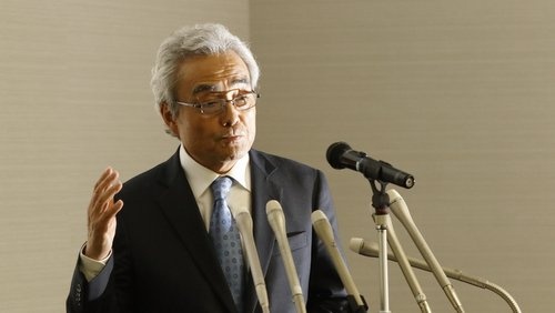 記者会見するセブン&アイ・ホールディングスの村田紀敏社長(写真:村田和聡)