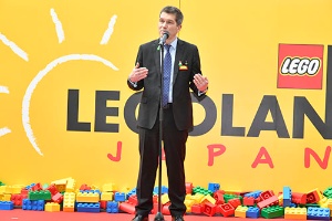 レゴランド 小さい規模で手堅く稼ぐ 日経ビジネス電子版