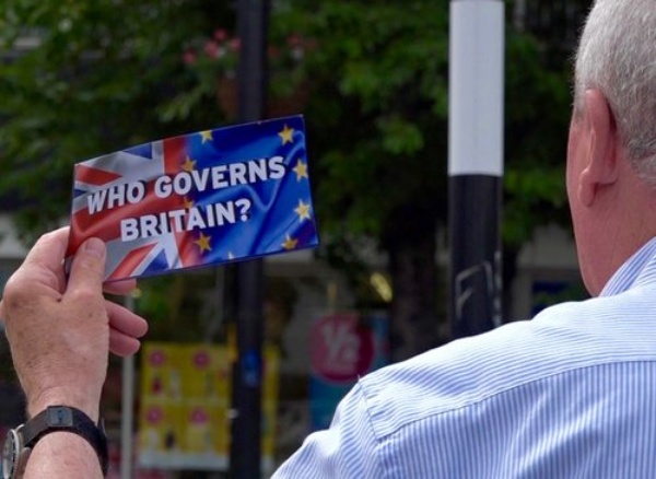 Eu離脱問題 英国の若者から見たリアル 日経ビジネス電子版 Eu離脱問題 英国の若者から見たリアル 日経ビジネス電子版