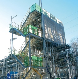 埼玉県寄居町のゴミ処理施設に併設したエタノール化施設のパイロットプラント