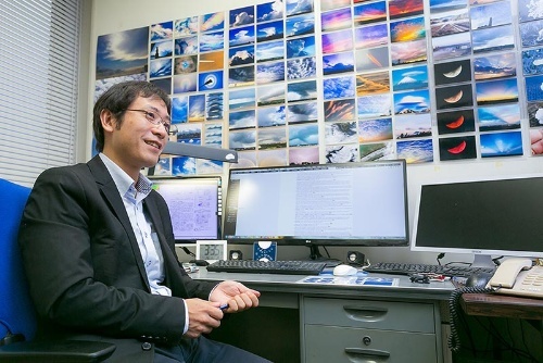 気象庁気象研究所で雲の科学を研究する荒木健太郎さん。