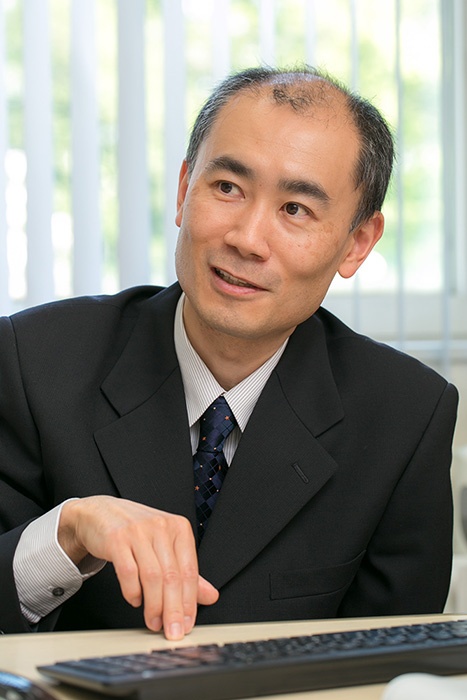 村井潤一郎さんは日本では数少ない嘘研究の専門家だ。