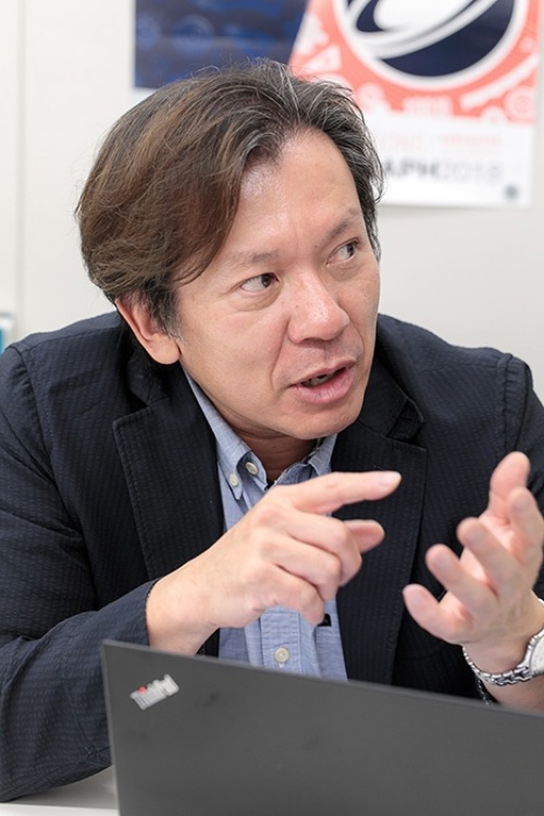 早稲田大学先進理工学部応用物理学科でCG技術を研究する森島繁生さん。