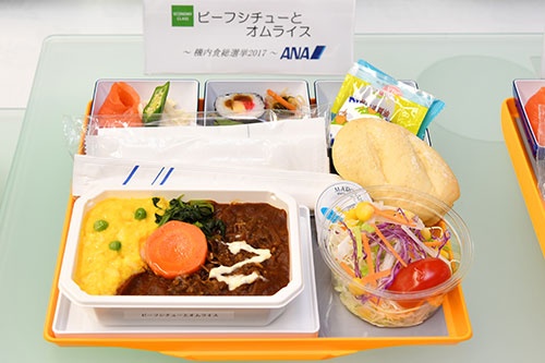 ANAの「機内食総選挙」で洋食1位となり、12月から登場する「ビーフシチューとオムライス」