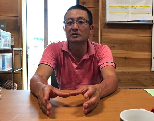 「小さい農業の面白さがある」と話す久松達央さん(茨城県土浦市)