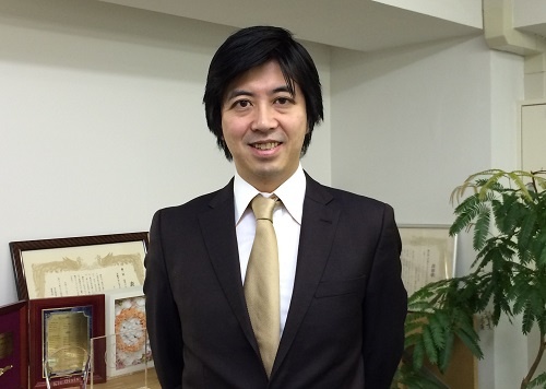 キットオイシックスという商品名は高島宏平社長が考案した。