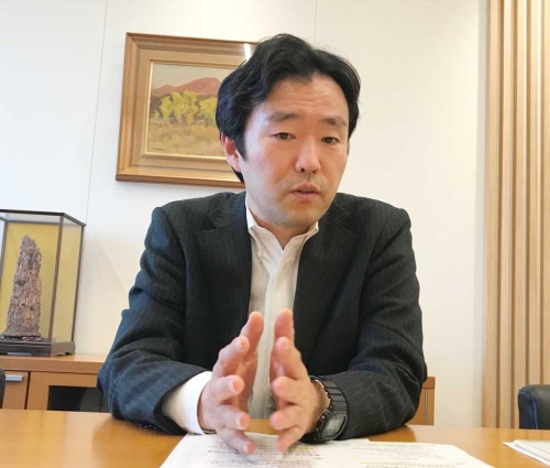 「戦後農政の出発点はコメ不足」と指摘する農中総研の平沢明彦・基礎研究部長