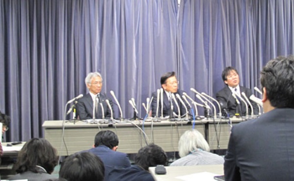 やり切れない三菱自動車の燃費偽装 日経ビジネス電子版 やり切れない三菱自動車の燃費偽装 日経ビジネス電子版