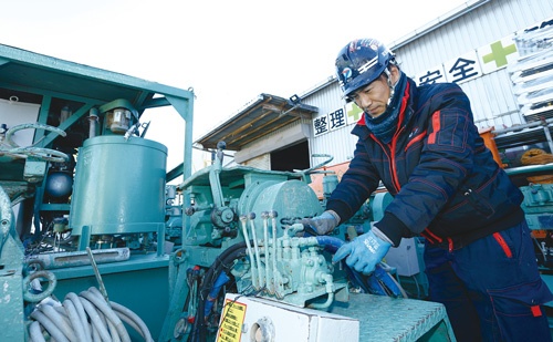 地盤に合う薬液を注入
